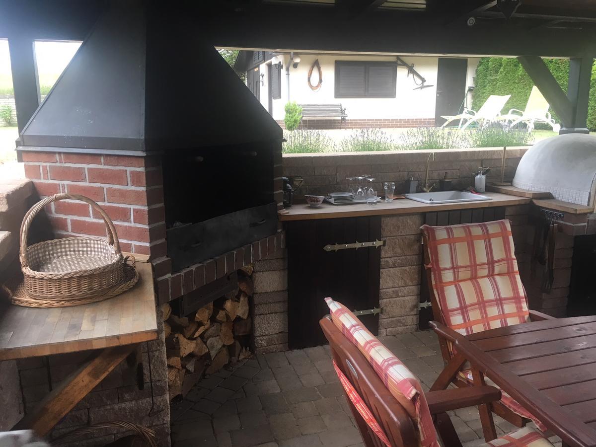 Chata Privlaky Exterior photo